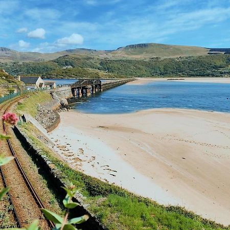 No6 Bed & Breakfast Barmouth Exterior photo
