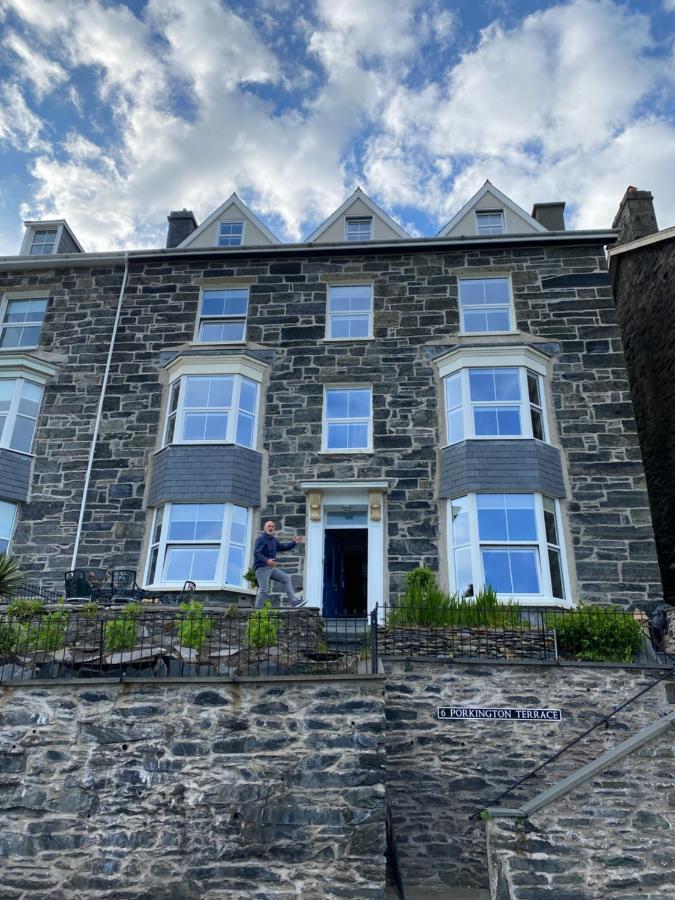 No6 Bed & Breakfast Barmouth Exterior photo
