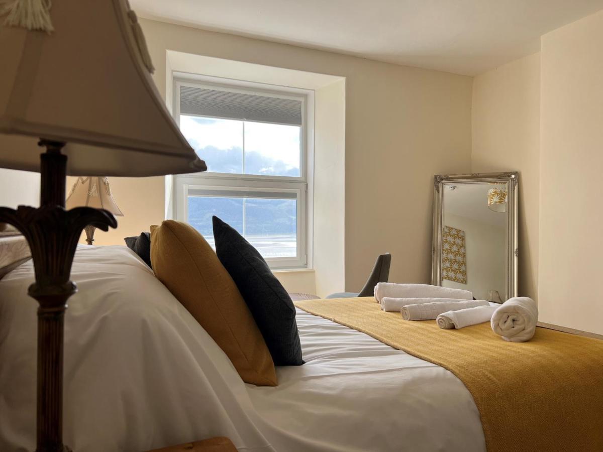 No6 Bed & Breakfast Barmouth Exterior photo